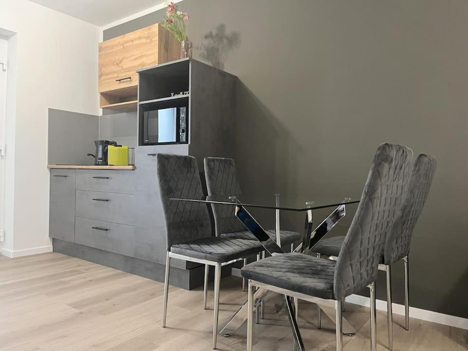 Staywell For 4 In The City I Parking I Wifi I Netflix Paderborn Exterior foto